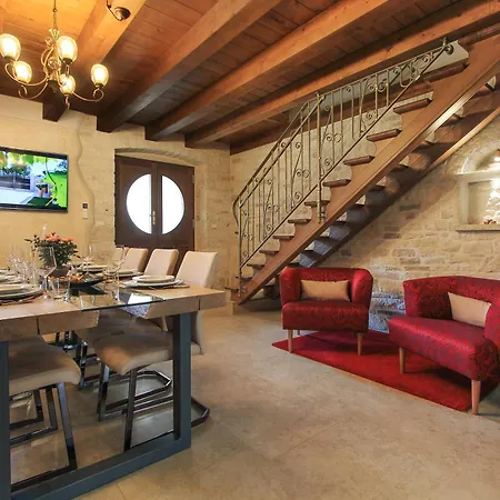 Maria Tereza, Exquisite Villa, Massage Pool In A Gorgeous Garden *